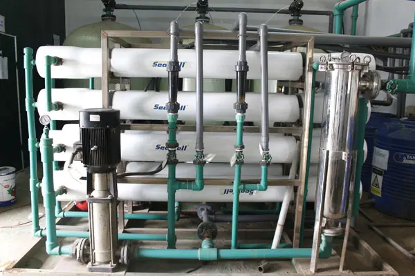 hệ thống xử lý nước thải phòng thí nghiệm