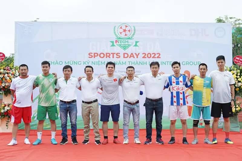 Đại diện các đội bóng tham gia sports day 2022