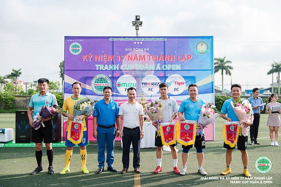 FC Toàn Á dành chức vô địch giải bóng đá "Toàn Á Open 2020" - 4 Toan A Open 1.4