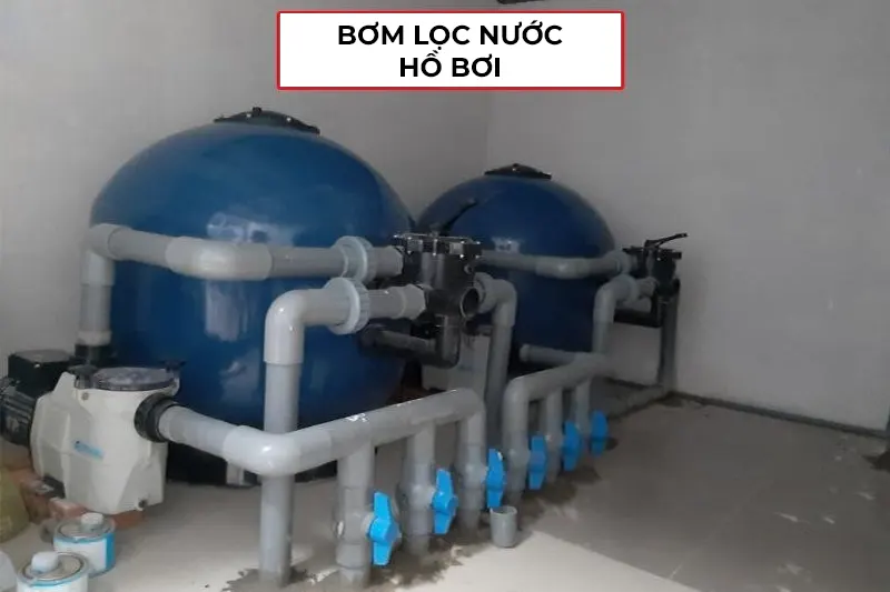 Máy bơm lọc nước hồ bơi là gì? Cấu tạo và lưu ý sử dụng - 1 Bơm lọc nước hồ bơi là gì?