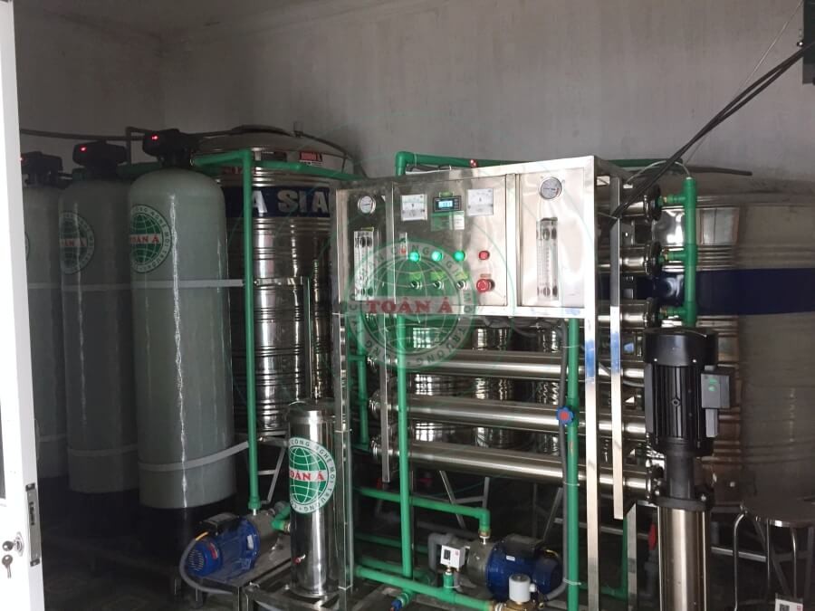Hệ thống xử lý nước đóng bình 1500L/h